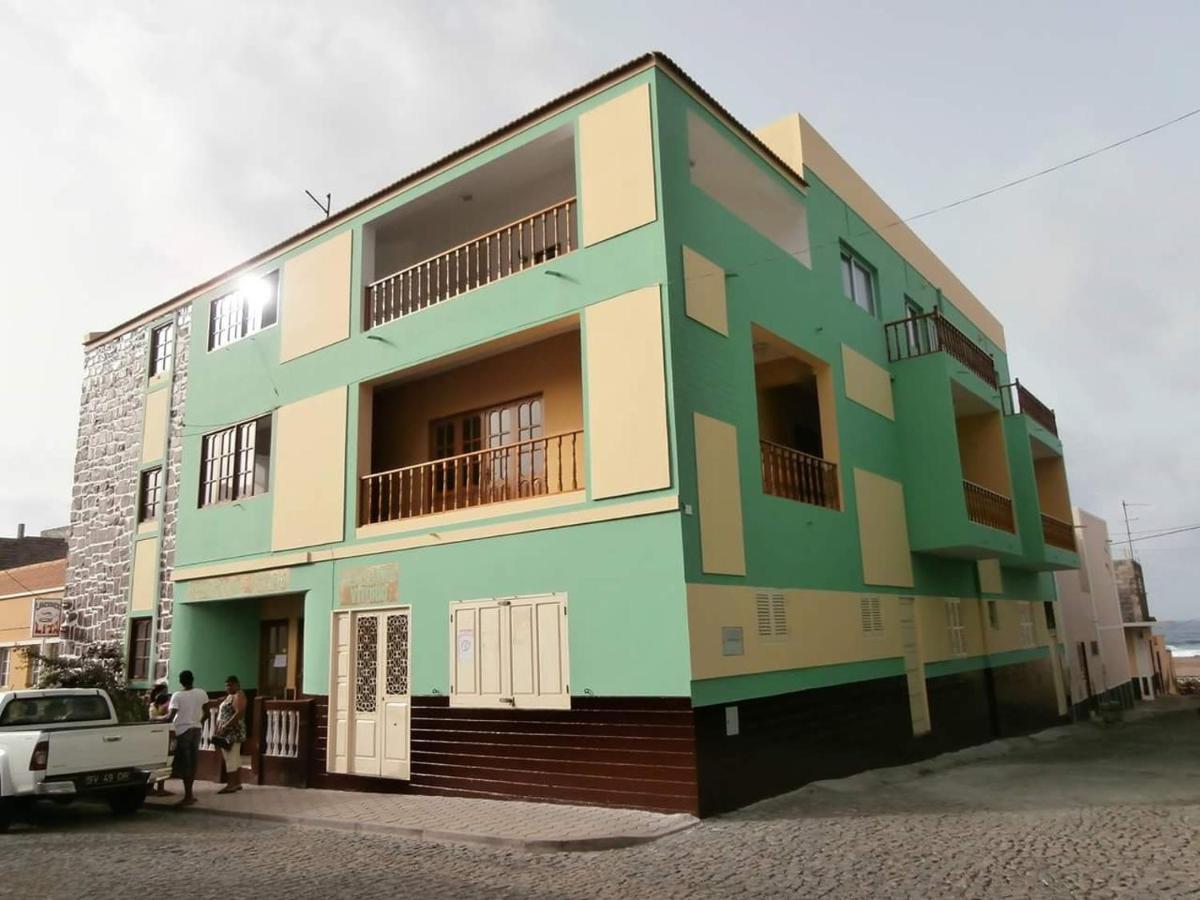 Residencial Vitoria Ponta Do Sol Exterior foto